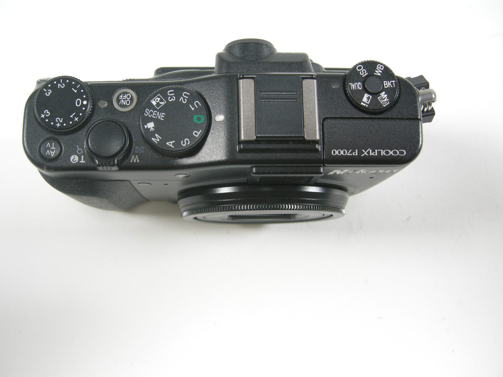 Nikon Coolpix P7000 10.1mp Digital camera – Camera Exchange