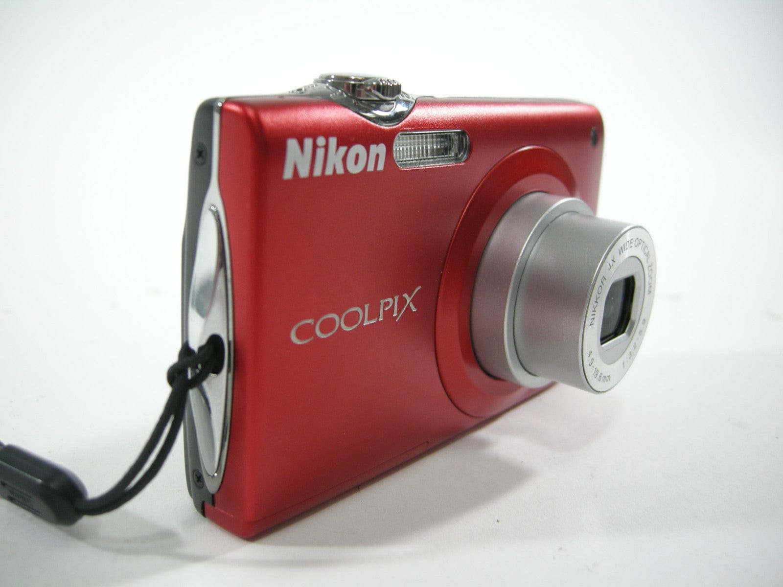 Nikon Coolpix S205 12.0mp Digital Camera (Red) – Camera Exchange