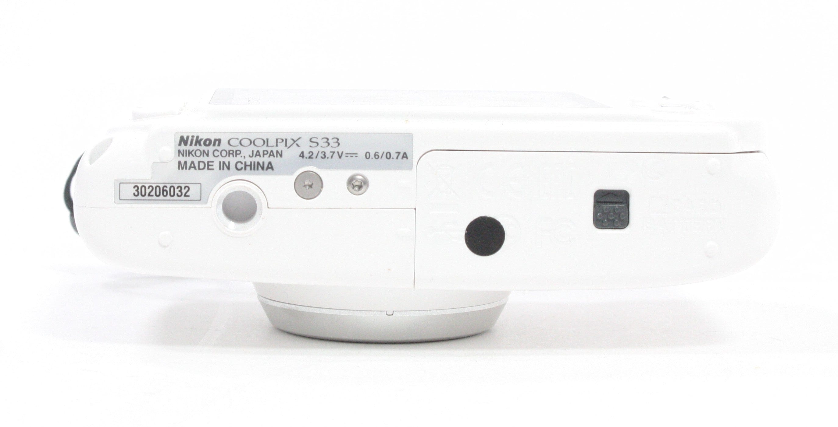 Nikon Coolpix S33 Waterproof Digital Camera (White) – Camera Exchange