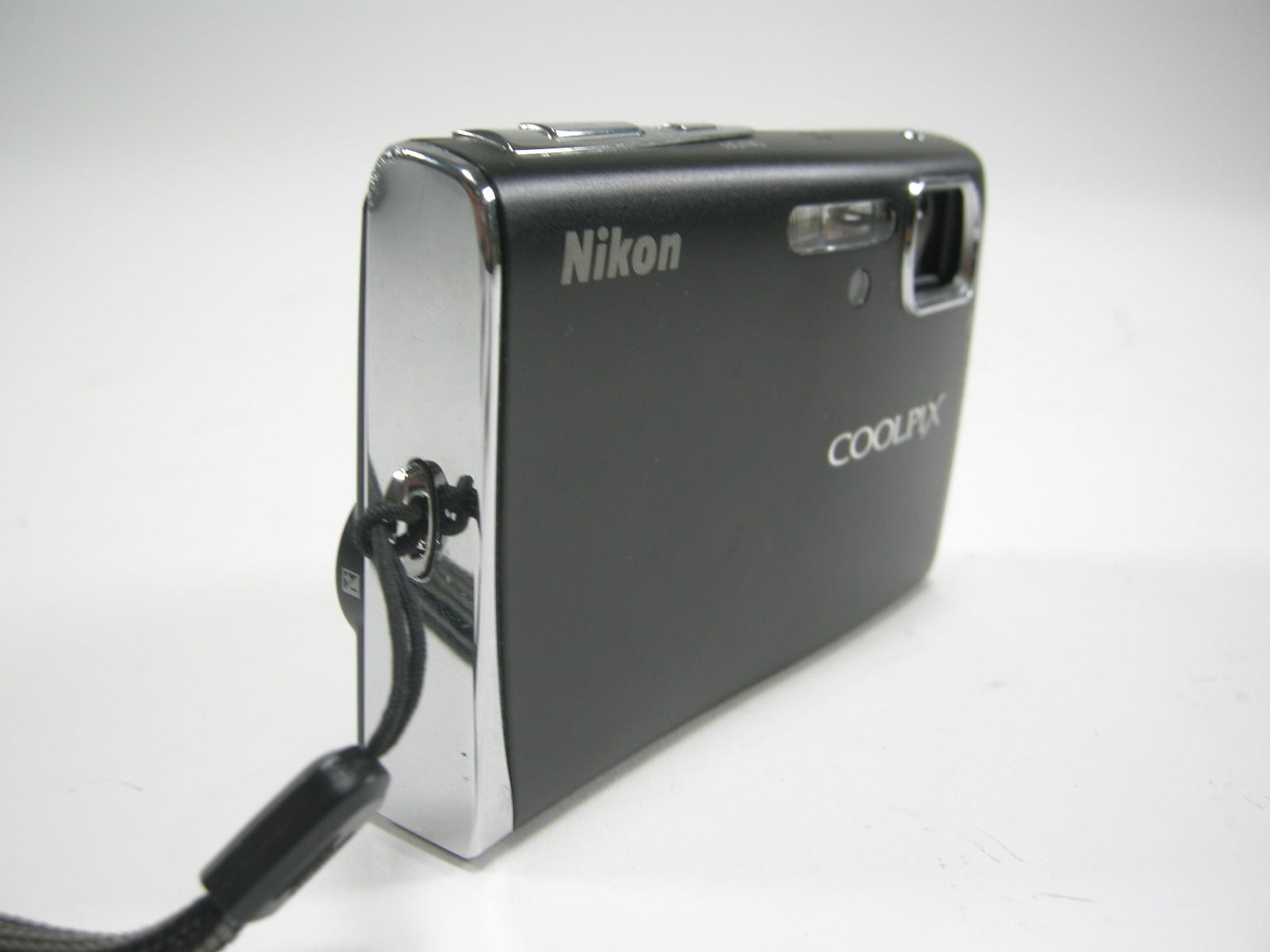 Nikon Coolpix S52 9.0mp Digital Camera