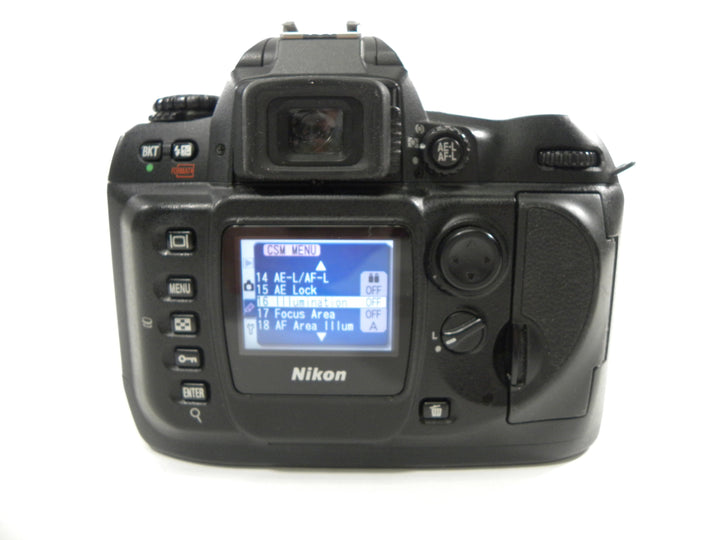 Nikon D100 6.1mp Digital SLR Body Only Shutter Ct. N/A Digital Cameras - Digital SLR Cameras Nikon 2082377