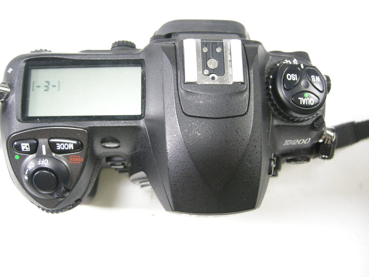 Nikon D200 1.2mp Digital SLR Body Only Shutter Ct. #6,541 Digital Cameras - Digital SLR Cameras Nikon 3099859