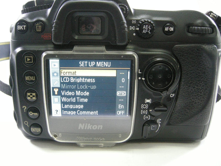 Nikon D200 10.2mp Digital SLR Body Only  AS IS  NO RETUNS!! shutter ct. 85,586 Digital Cameras - Digital SLR Cameras Nikon 3172689