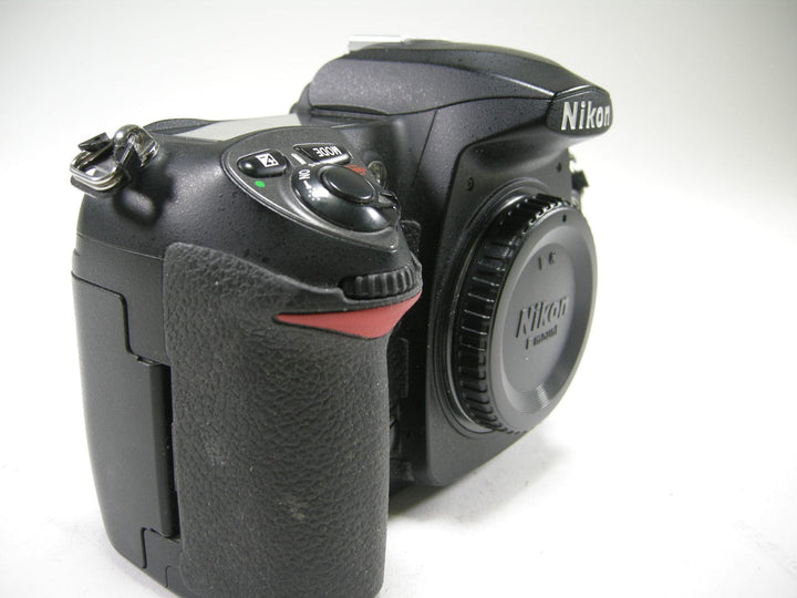 Nikon D200 10.2mp Digital SLR Body Only Shutter Ct. 30,455 Digital Cameras - Digital SLR Cameras Nikon 3191796