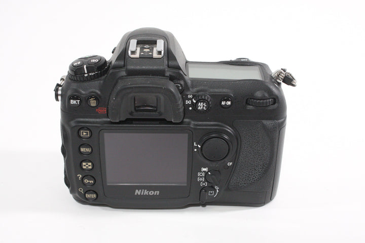 Nikon D200 Body Only - Shutter Count 932 Digital Cameras - Digital SLR Cameras Nikon 3153771