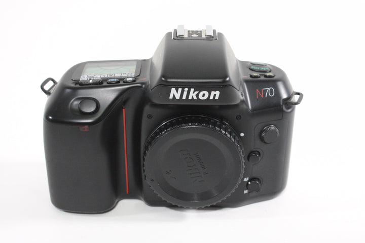 Nikon D200 Body Only - Shutter Count 932 Digital Cameras - Digital SLR Cameras Nikon 3153771