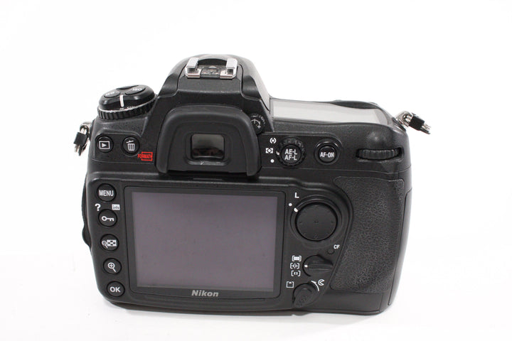 Nikon D300 Body w/Grip Shutter Count 5817 AS-IS Digital Cameras - Digital SLR Cameras Nikon 3141260