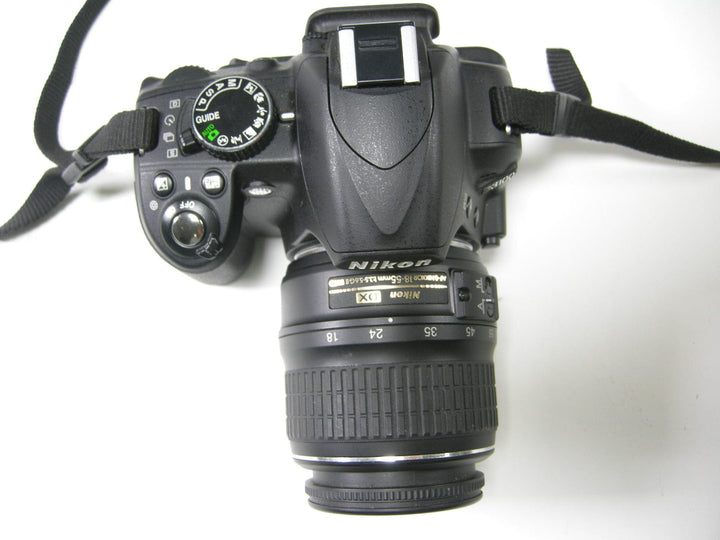 Nikon D3100 14.2mp Digital SLR w/AF-S  DX ED 18-55 f3.5-5.6G II Digital Cameras - Digital SLR Cameras Nikon 4097328