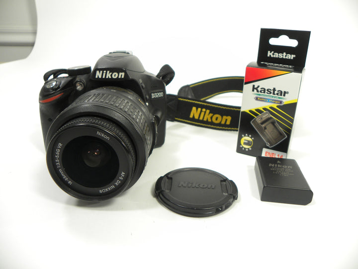 Nikon D3200 Digital SLR w/AF-S Nikkor 18-55 DX Shutter Ct - Main Image