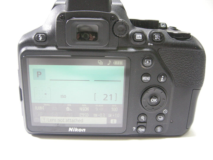 Nikon D3500 24.2mp Digital SLR Body Only Shutter Ct. 5,445 Digital Cameras - Digital SLR Cameras Nikon 3438306