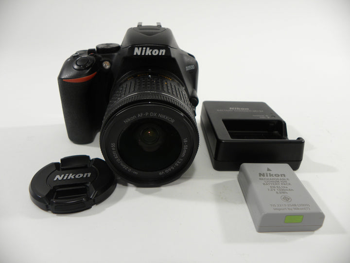 Nikon D3500 24.8mp Digital SLR w/AF-P 18-55mm Shutter Ct. 6,658 Digital Cameras - Digital SLR Cameras Nikon 5455724