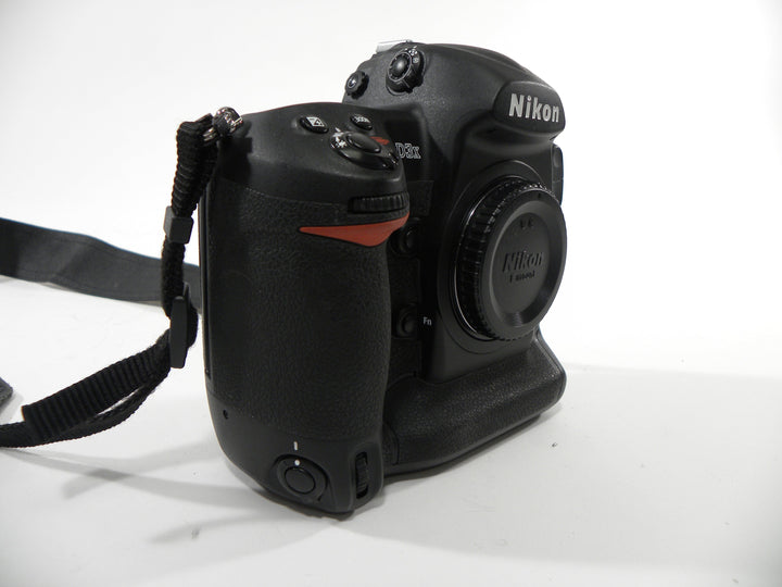 Nikon D3X 24.5 Digital SLR Body Only Shutter Ct. 9,197 Digital Cameras - Digital SLR Cameras Nikon 5035383