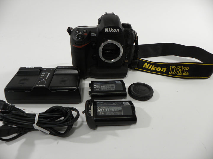 Nikon D3X 24.5 Digital SLR Body Only Shutter Ct. 9,197 Digital Cameras - Digital SLR Cameras Nikon 5035383