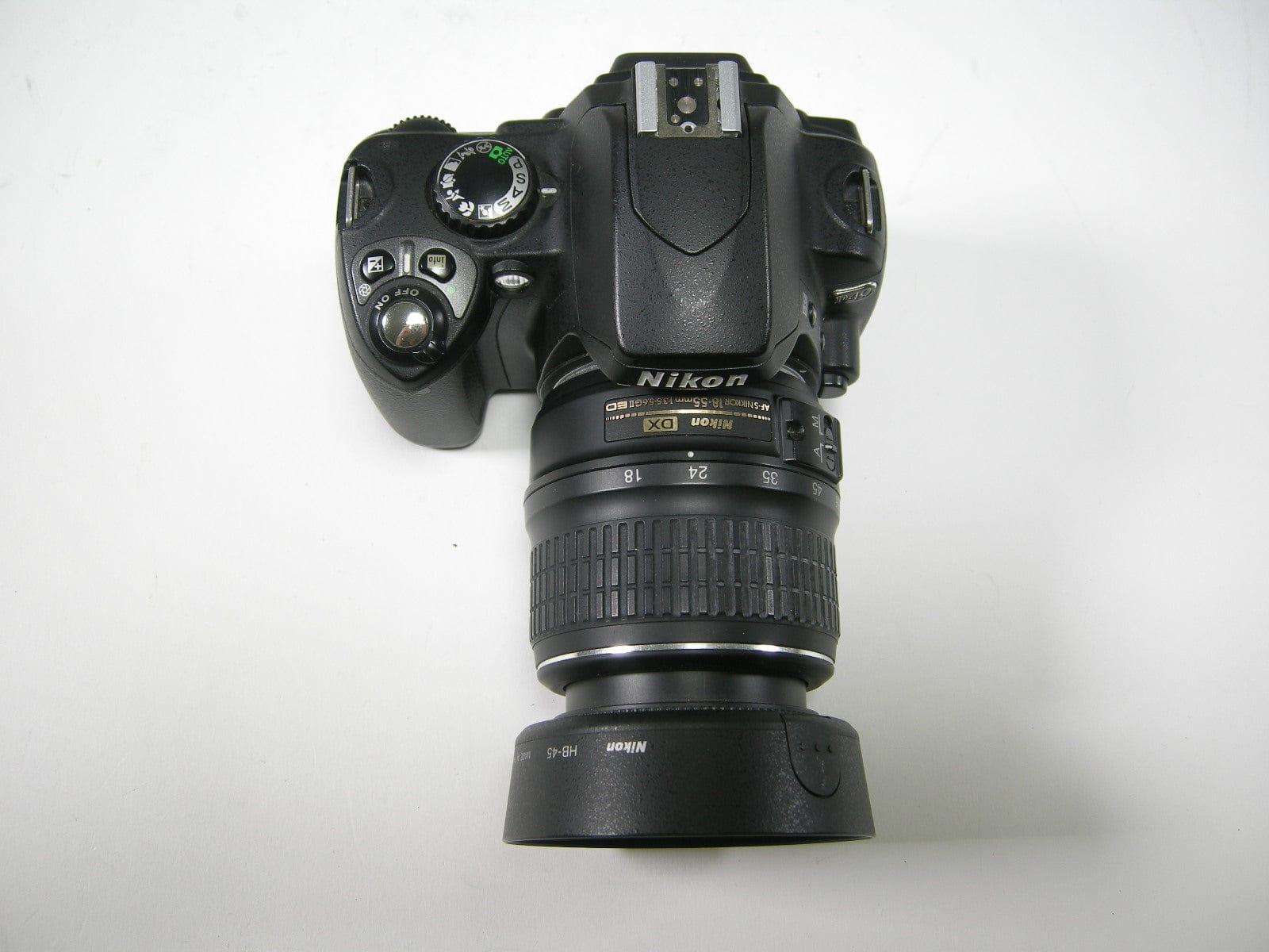 Nikon D40 6.1mp Digital SLR w/18-55 Shutter Ct. 10,393 – Camera Exchange