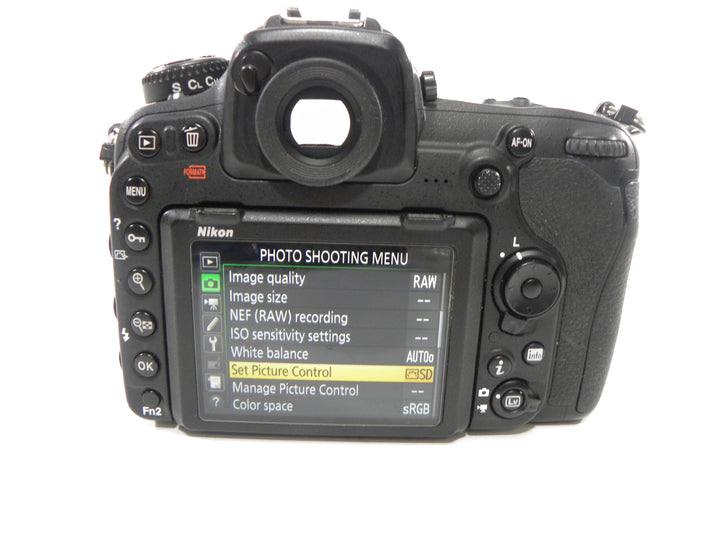 Nikon D500 20.9mp Digital SLR Body Only Shutter Ct. 49,642 Digital Cameras - Digital SLR Cameras Nikon 3028899