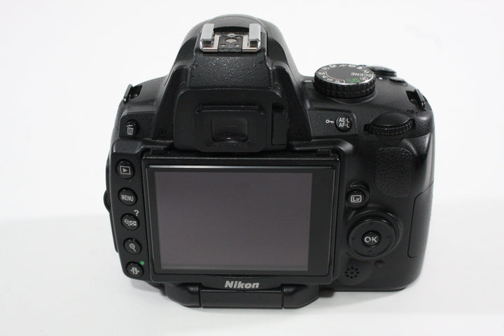 Nikon D5000 Body Shutter Count 12752 Digital Cameras - Digital SLR Cameras Nikon 3388113