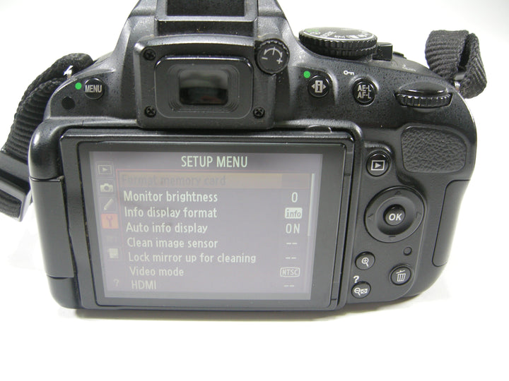 Nikon D5100 16.2mp Digital SLR w/18-55 DX VR Digital Cameras - Digital SLR Cameras Nikon 3224529