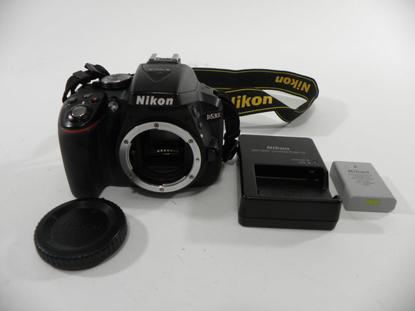 Nikon D5300 24.2mp Digital SLR Body Only Shutter Ct. 21,703 Digital Cameras - Digital SLR Cameras Nikon 2359610