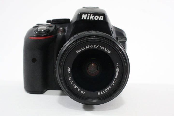 Nikon D5300 w/ 18-55mm Lens Shutter Count 3425 Digital Cameras - Digital SLR Cameras Nikon 2673928