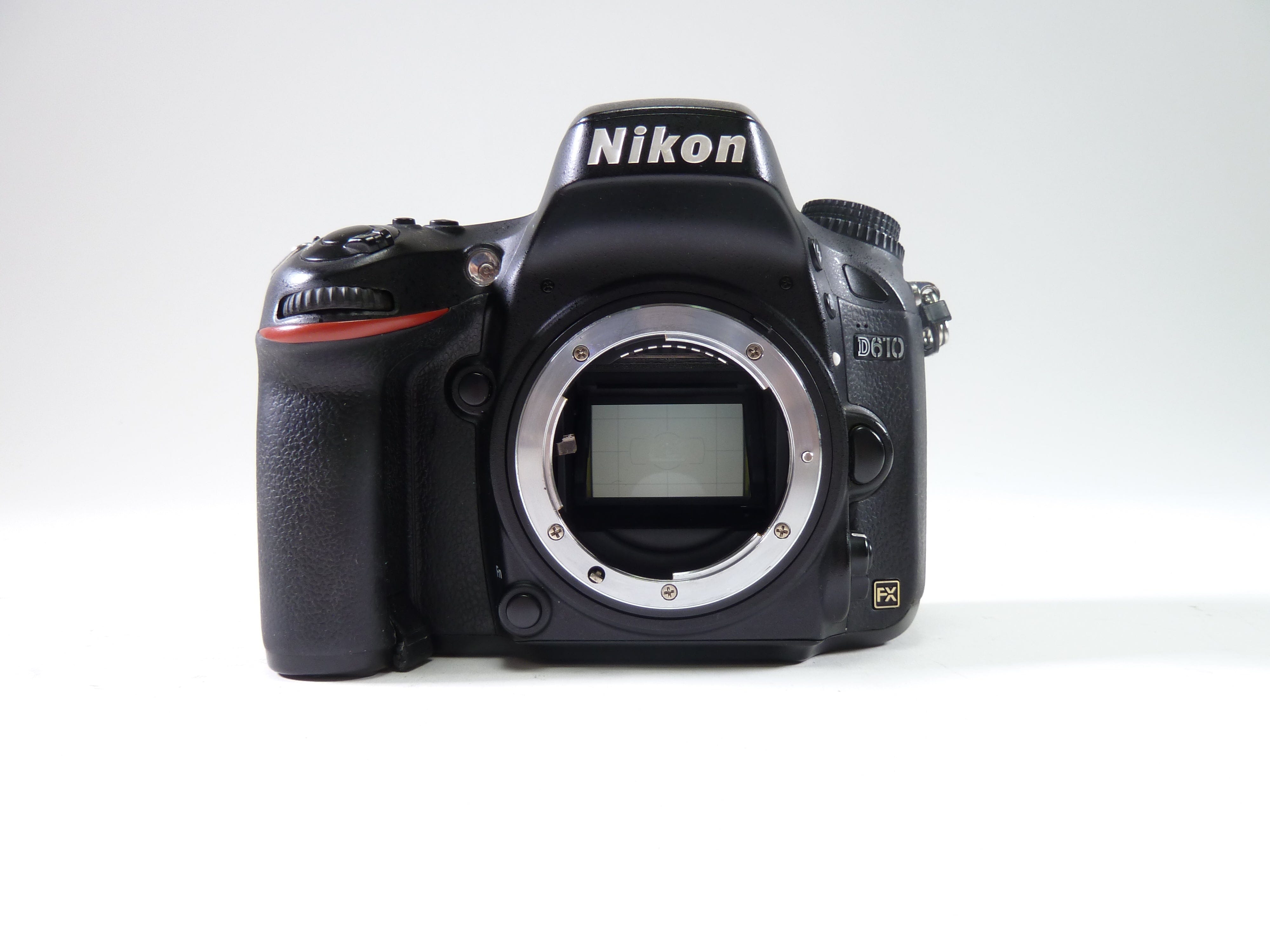 Nikon D610 Body Shutter Count 82554 – Camera Exchange