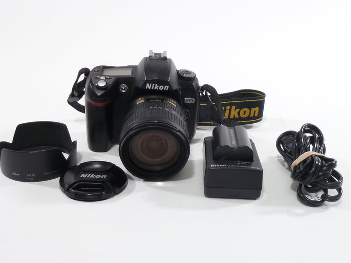Nikon D70 Digital SLR w/Nikkor AF-S 18-70 DX ED IF
