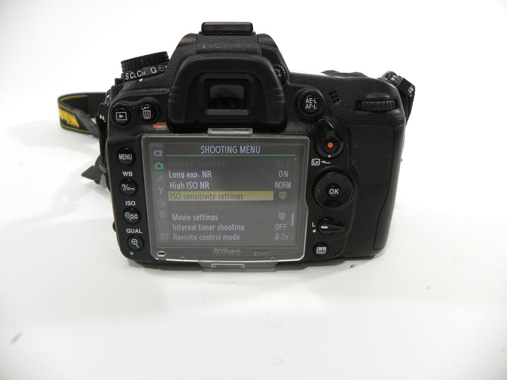 Nikon D7000 16.2mp Digital SLR body only Shutter Ct. 140,176 Digital Cameras - Digital SLR Cameras Nikon 8849014