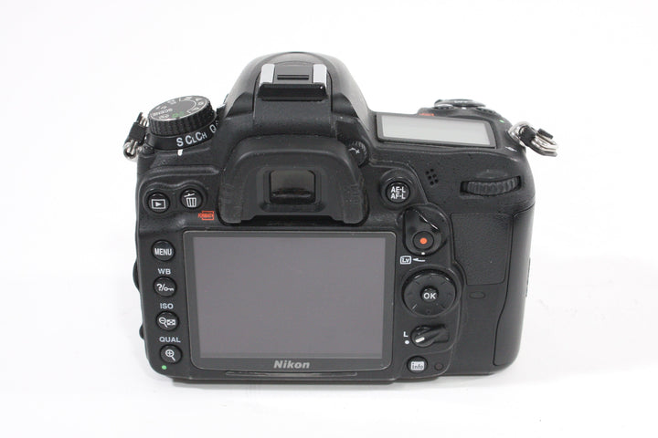 Nikon D7000 Body Only - Shutter Count 7836 Digital Cameras - Digital SLR Cameras Nikon 3334357