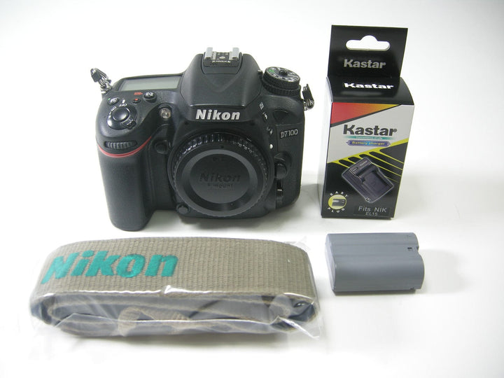 Nikon D7100 24.1mp Digital SLR Body Only S/C 11,147 Digital Cameras - Digital SLR Cameras Nikon 2648496