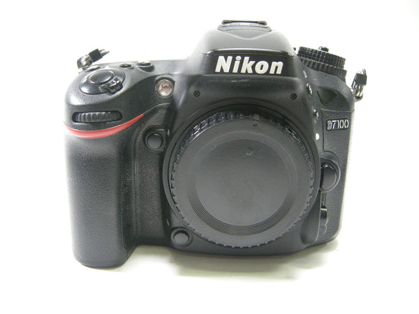 Nikon D7100 24.1mp Digital SLR Camera (parts or repair) Digital Cameras - Digital SLR Cameras Nikon 2654683