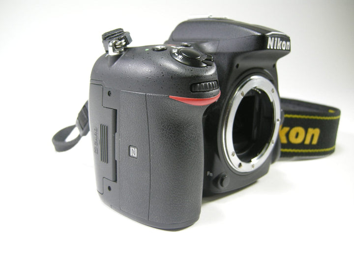 Nikon D7200 24.1mp Digital SLR Body Only Shutter# 9,114 Digital Cameras - Digital SLR Cameras Nikon 2536780