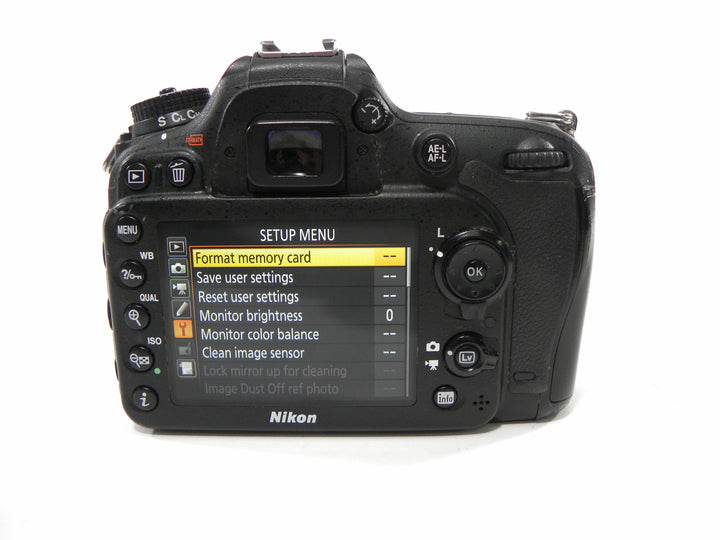 Nikon D7200 24.1mp Digital SLR Body Only Shutter Ct. 150,355 Digital Cameras - Digital SLR Cameras Nikon 2555139