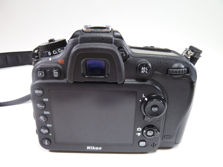 Nikon D7200 Body   Shutter Count  27,306 Digital Cameras - Digital SLR Cameras Nikon 2553139