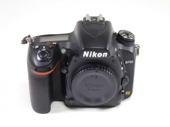 Nikon D750 Body Only - Shutter Count 17983 Digital Cameras - Digital SLR Cameras Nikon 3086184