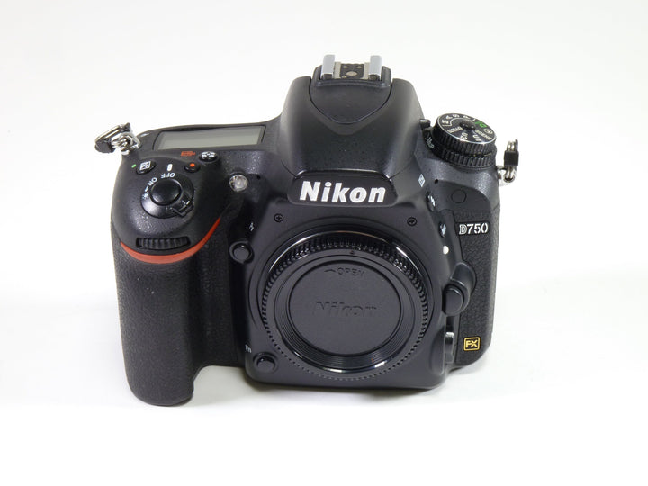 Nikon D750 Body Only - Shutter Count 35254 Digital Cameras - Digital SLR Cameras Nikon 6049873