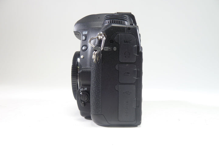 Nikon D780 Body Shutter Count 18922 Digital Cameras - Digital SLR Cameras Nikon 3005419