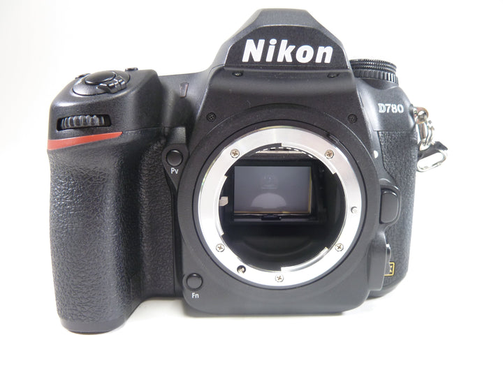 Nikon D780 Body Shutter Count 18922 Digital Cameras - Digital SLR Cameras Nikon 3005419