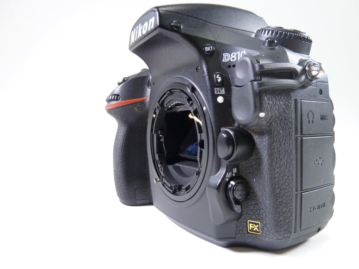 Nikon D810 - Parts or Repair Only Digital Cameras - Digital SLR Cameras Nikon 3054729