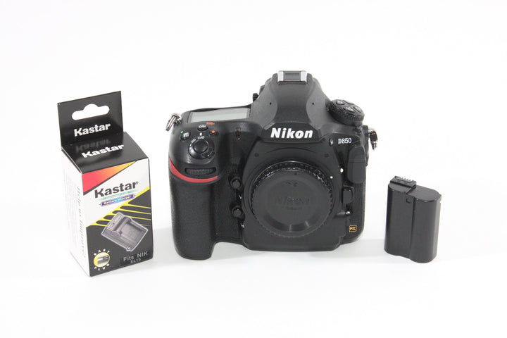 Nikon D850 Body Only - Shutter Count 200111 Digital Cameras - Digital SLR Cameras Nikon 3031688