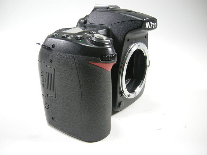 Nikon D90 12.3mp Digital SLR Body Only (Parts) Digital Cameras - Digital SLR Cameras Nikon 3251164