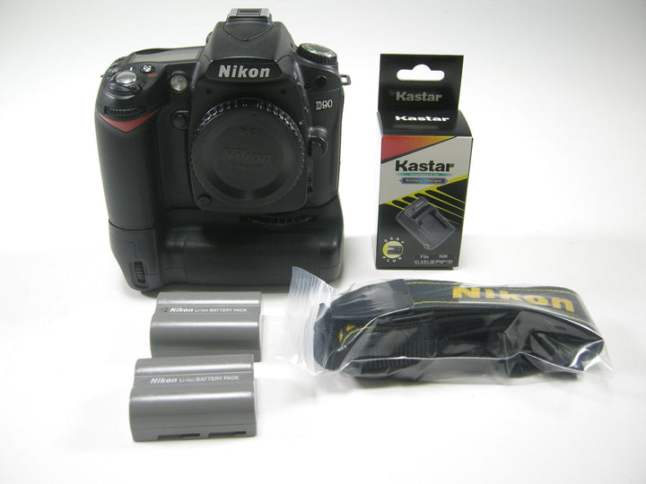 Nikon D90 12.3mp Digital SLR Body Only S/C 21,804 Digital Cameras - Digital SLR Cameras Nikon 3030766