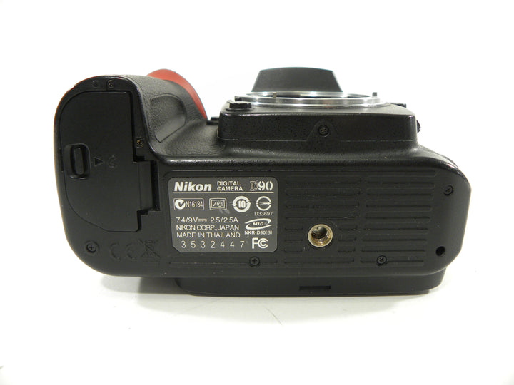 Nikon D90 12.3mp Digital SLR Body Only Shutter Ct. 15,451 Digital Cameras - Digital SLR Cameras Nikon 3532447