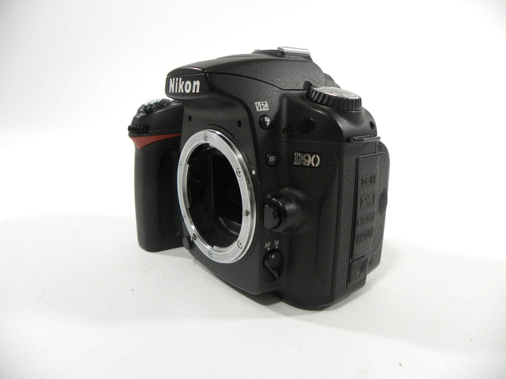 Nikon D90 12.3mp Digital SLR Body Only Shutter Ct. 15,451 Digital Cameras - Digital SLR Cameras Nikon 3532447