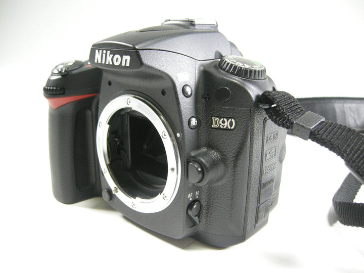 Nikon D90 12.3mp Digital SLR Body Only Shutter Ct. #7,944 Digital Cameras - Digital SLR Cameras Nikon 3094771