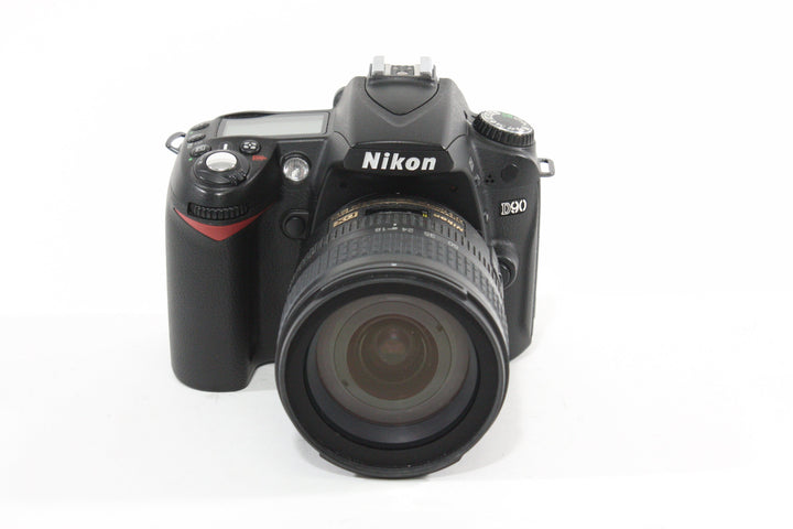 Nikon D90 DSLR Kit w/DX 18-70mm AF-S F3.5-4.5 G ED - Shutter Count 13889 Digital Cameras - Digital SLR Cameras Nikon 3177664