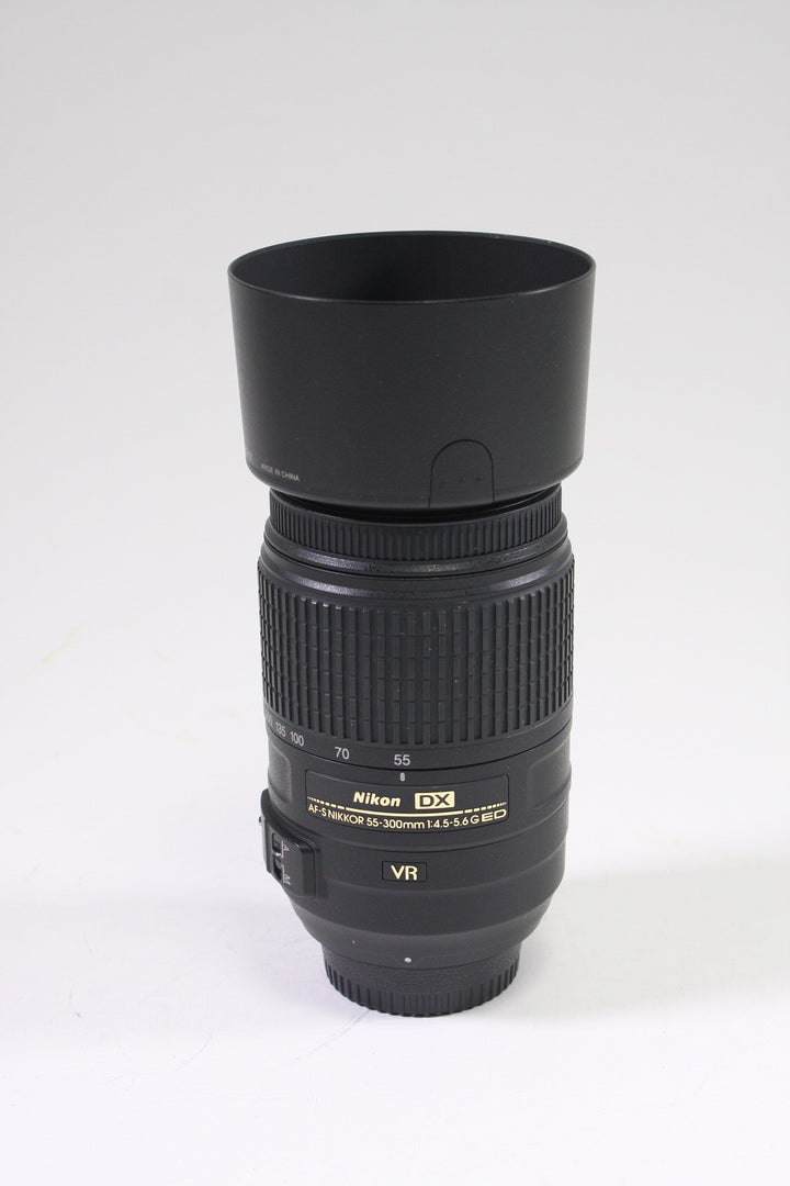 Nikon DX AF-S 55-300mm F4.5-5.6 G ED VR Lenses Small Format - Nikon AF Mount Lenses - Nikon AF DX Lens Nikon US6690288