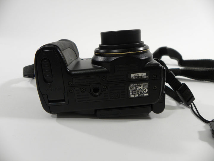 Nikon E5400 5.0mp Digital Camera Digital Cameras - Digital Point and Shoot Cameras Nikon 3015287