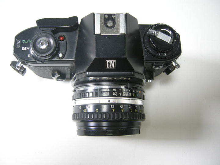 Nikon EM 35mm SLR camera w/50mm Series E lens – Camera Exchange