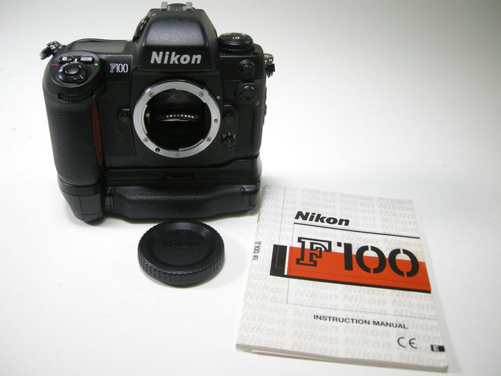 Nikon F 100 35mm SLR Camera Body Only 35mm Film Cameras - 35mm SLR Cameras Nikon 217324