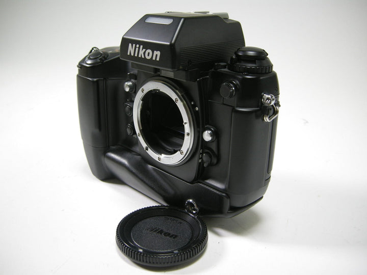 Nikon F4 35mm SLR Body only w/MB 21 Grip 35mm Film Cameras - 35mm SLR Cameras Nikon 2148301