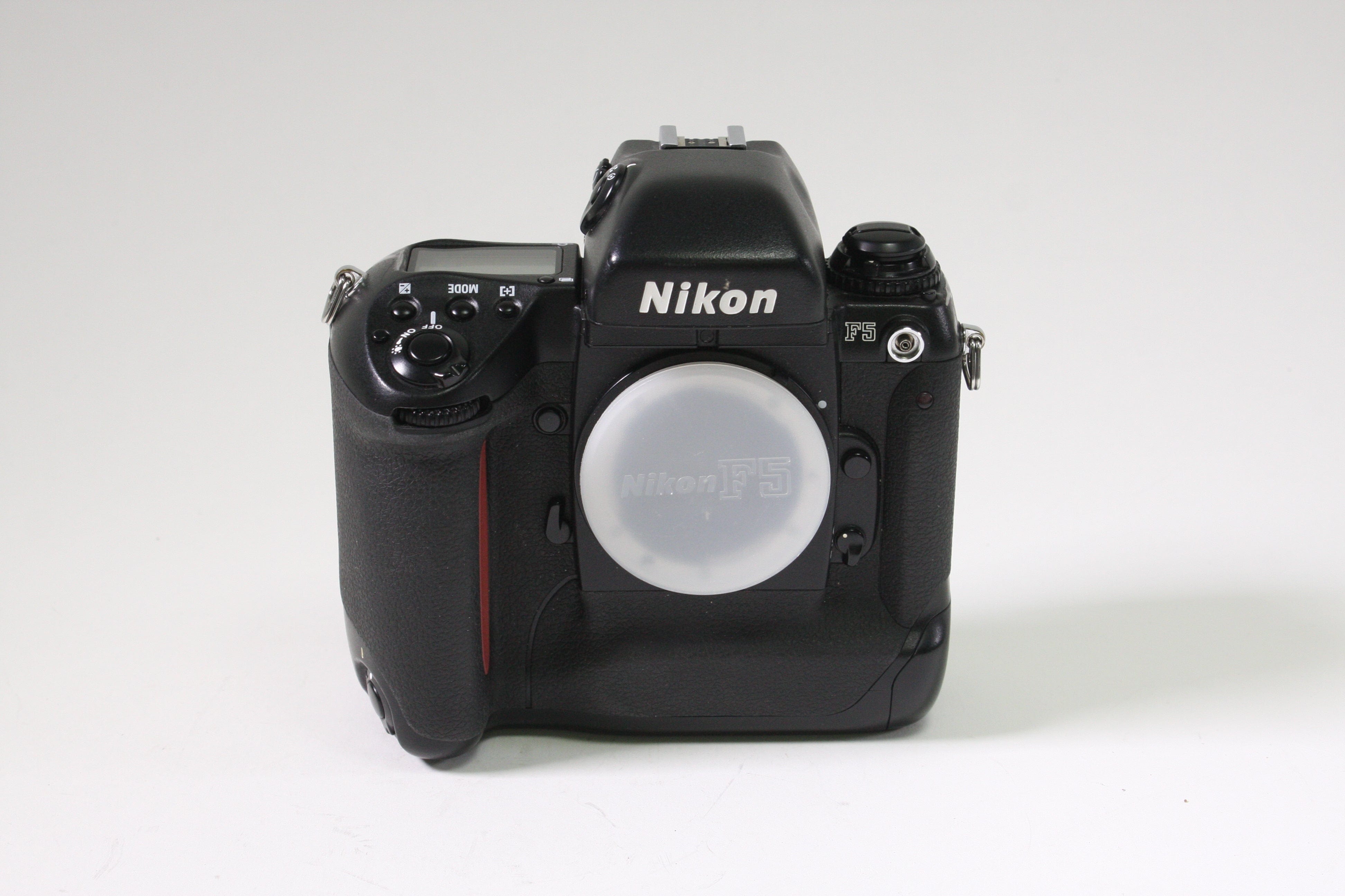 Nikon F5 body only – Camera Exchange